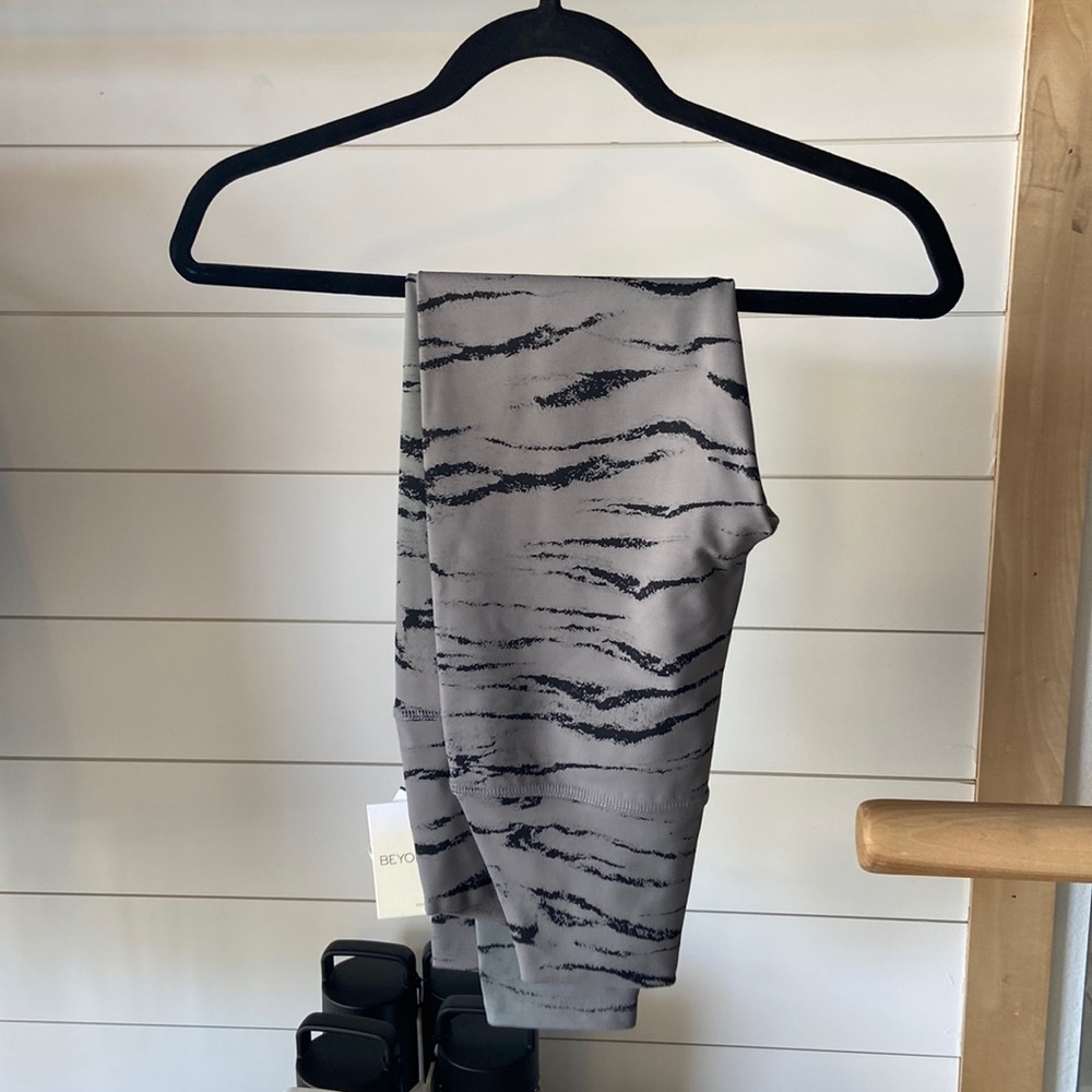 Beyond yoga leggings